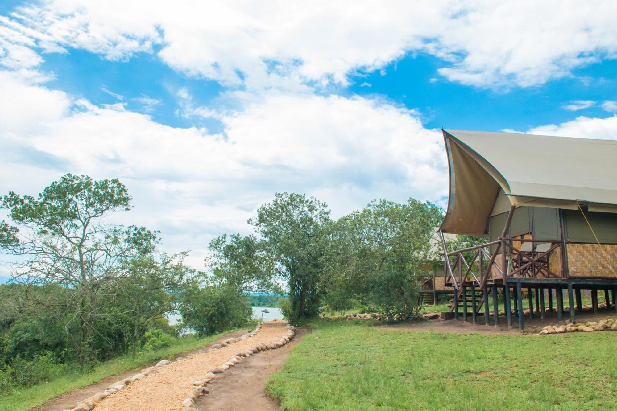 Queen Elizabeth Bush Lodge By Nature Lodges Ltd Katunguru Exteriör bild